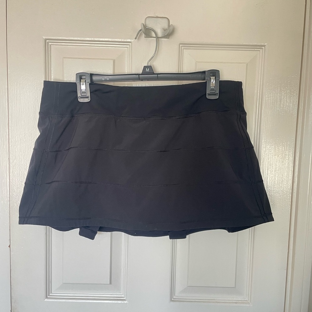 Lululemon Pace Rival Mid-Rise Skirt (Regular length).
